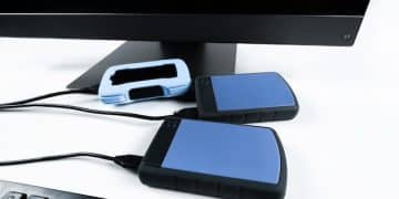 Console Storage Solutions: Choosing the Right External SSD for PS5/Xbox - Cover Image